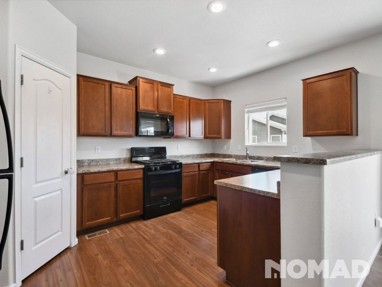 1748 Taos St - Photo 3 of 25