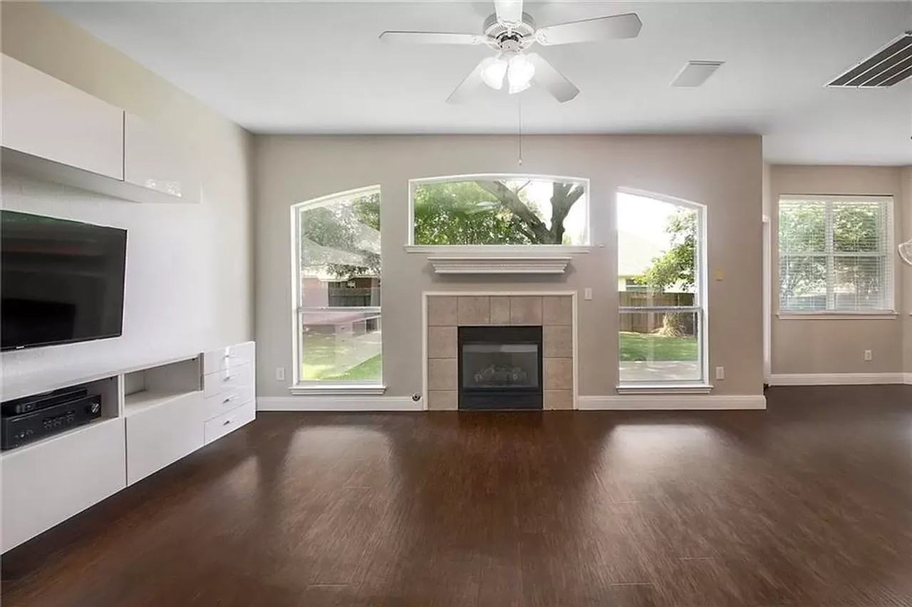 7116 Black Rock Bnd - Photo 5 of 29