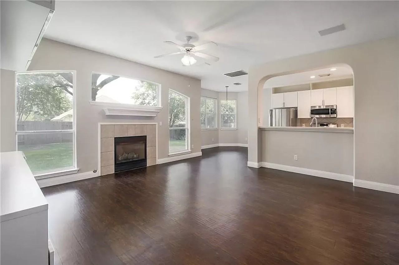 7116 Black Rock Bnd - Photo 6 of 29