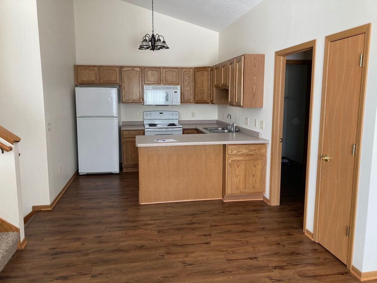 13384 43rd Ave - Photo 2 of 13