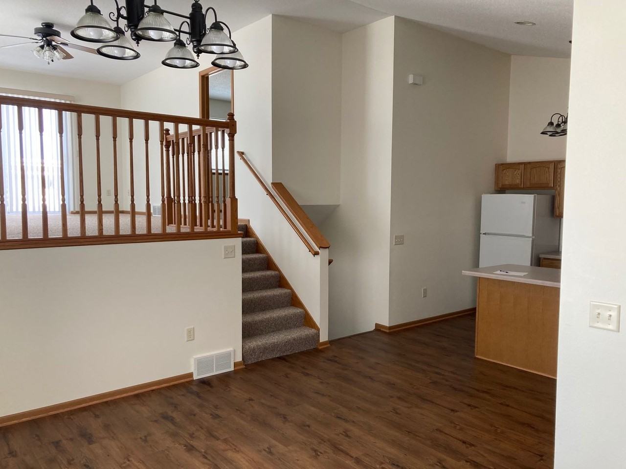13384 43rd Ave - Photo 3 of 13