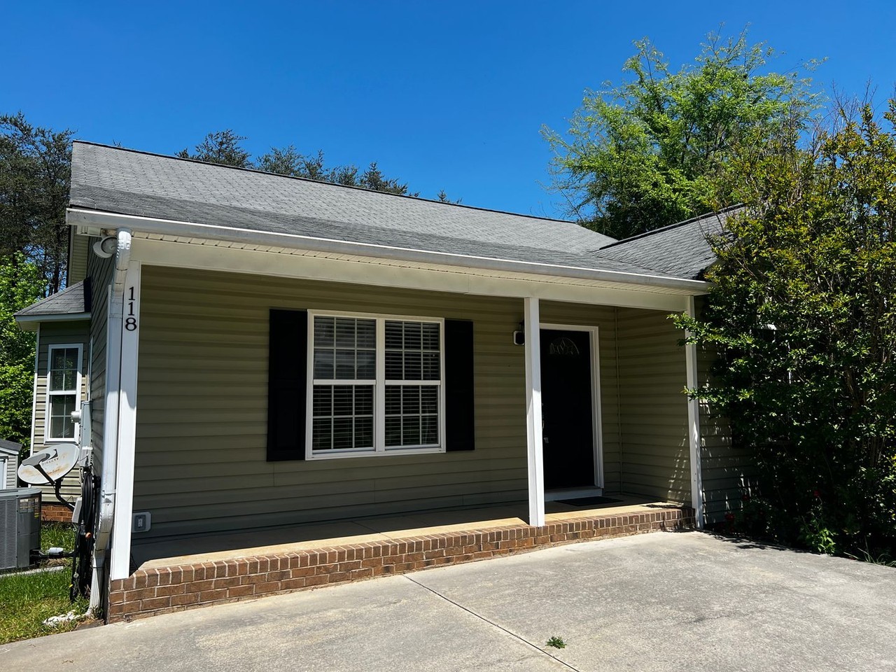 118 Eli Ave - Photo 2 of 14
