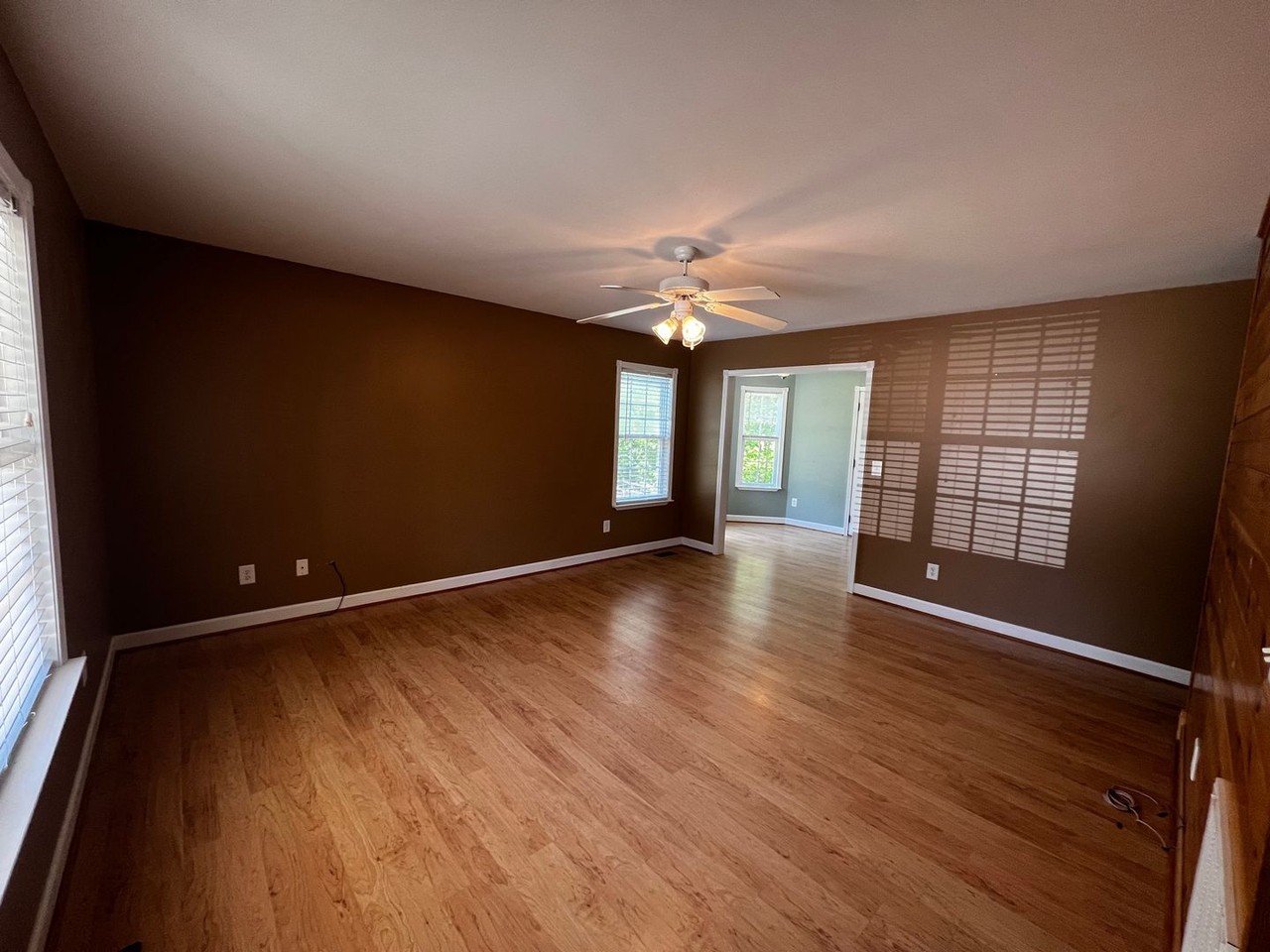 118 Eli Ave - Photo 3 of 14