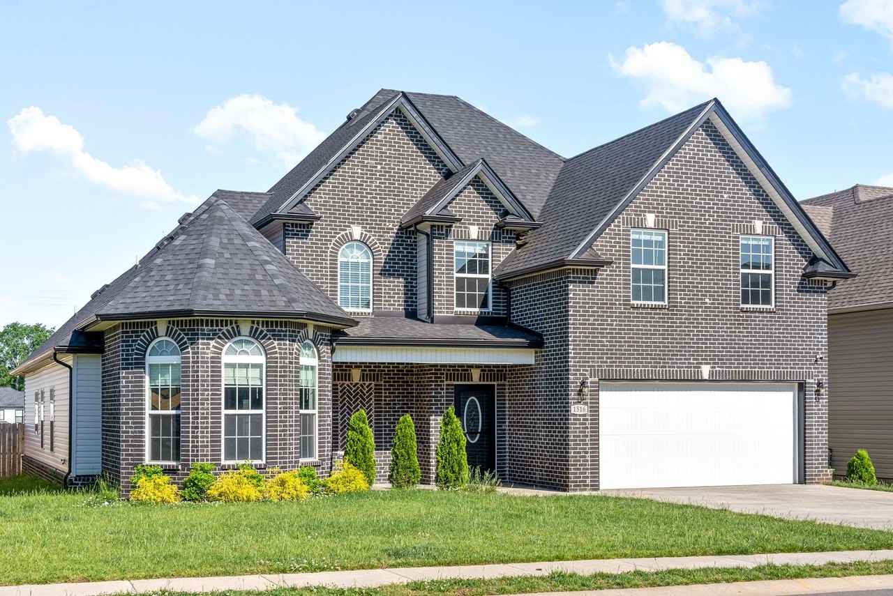 1516 Kestrel Dr - Photo 2 of 35