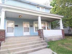 738 Oakland Ave Sw - Photo 1 of 1