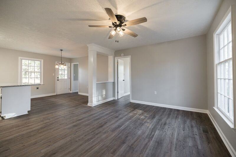 1210 Bouldercrest Cir - Photo 6 of 34