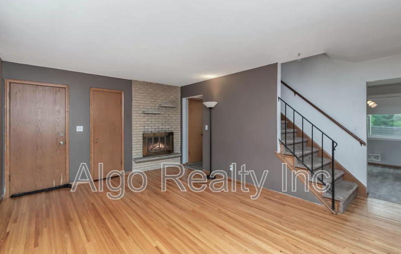 3620 3620/3630 Louisiana Avenue North - Photo 5 of 9