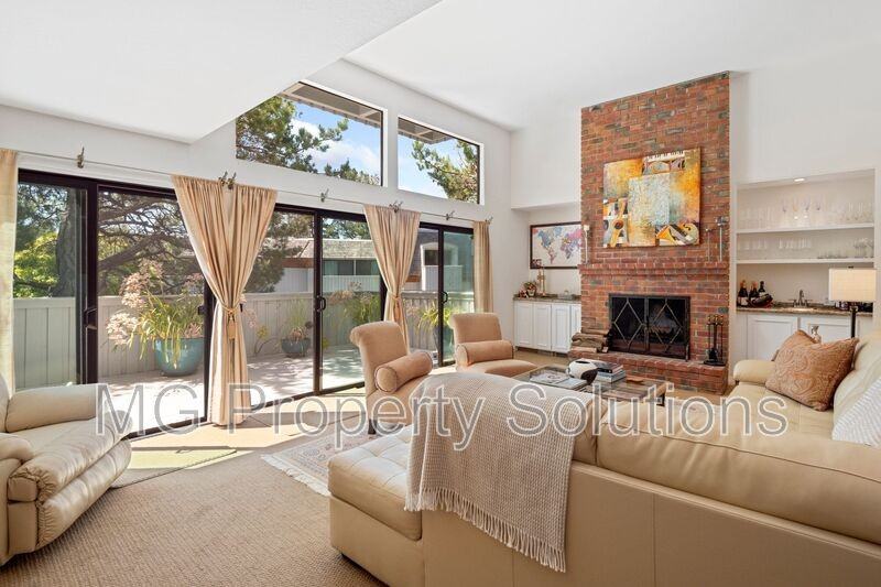 37 Greenside Way #1 - Photo 3 of 25