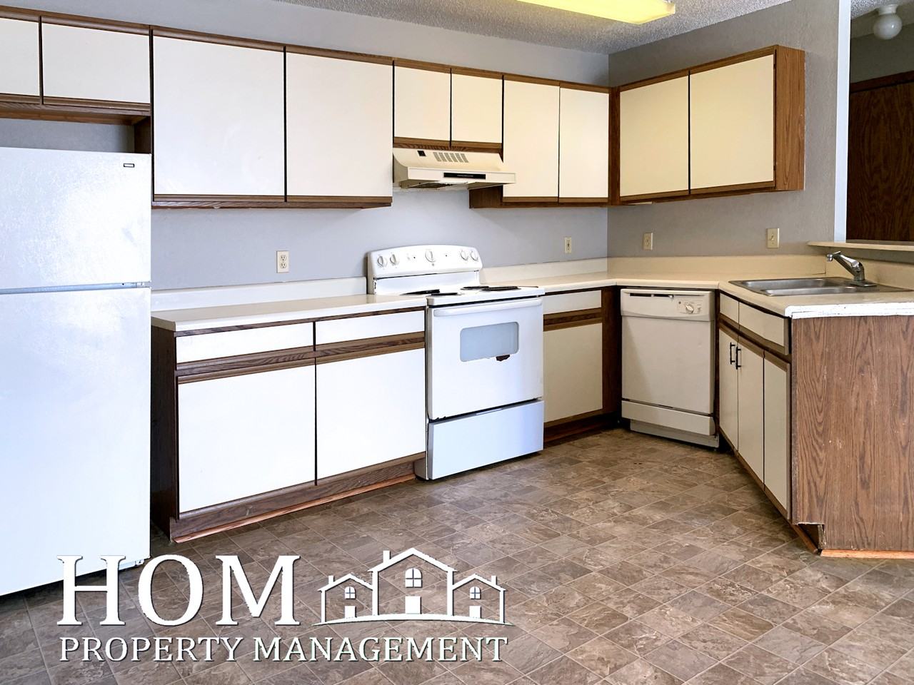 1865 Northway Drive - Photo 4 of 10