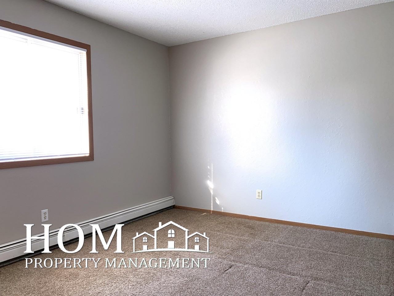 1865 Northway Drive - Photo 6 of 10