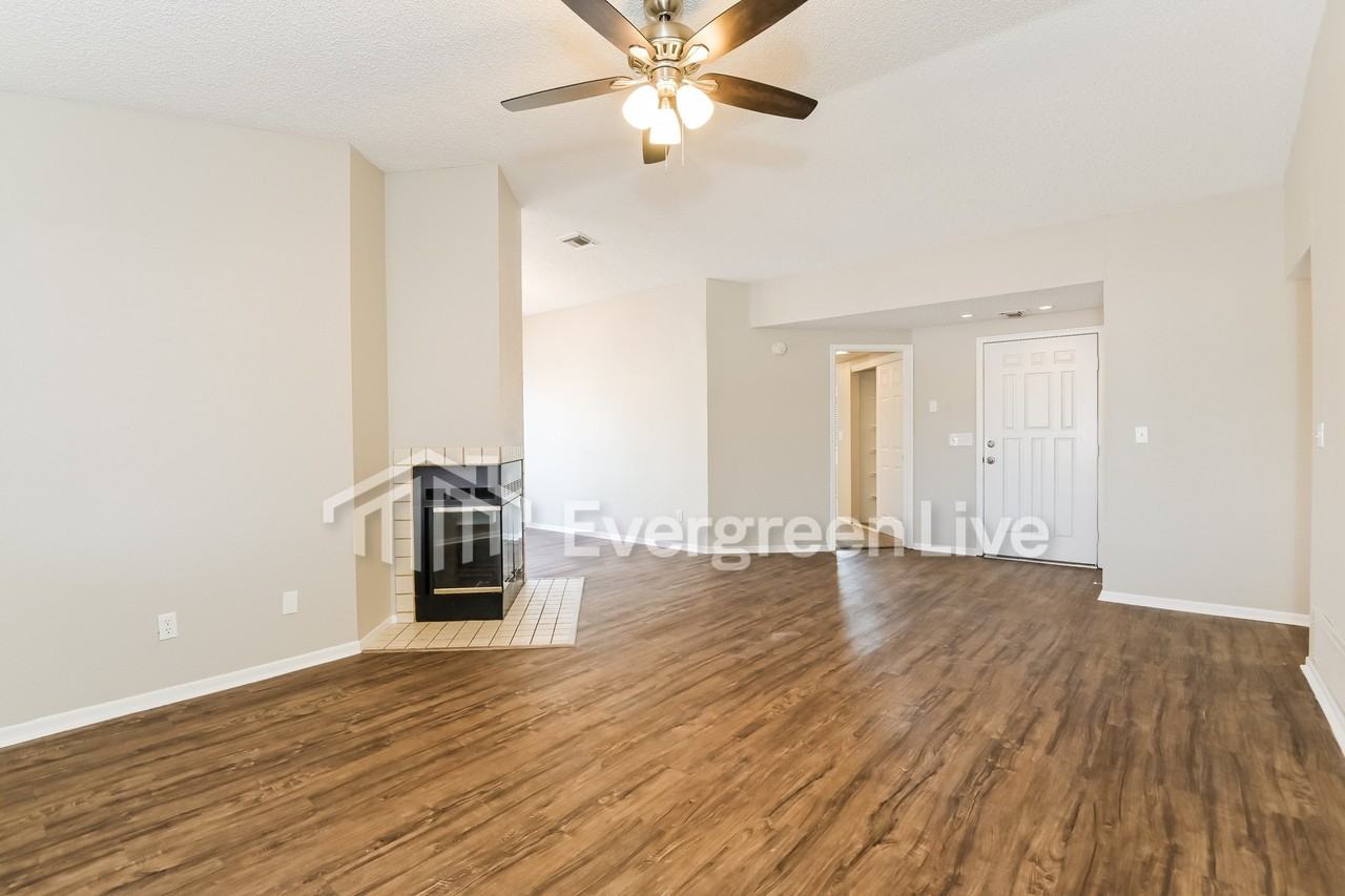 4782 W Snowberry Ln - Photo 3 of 19