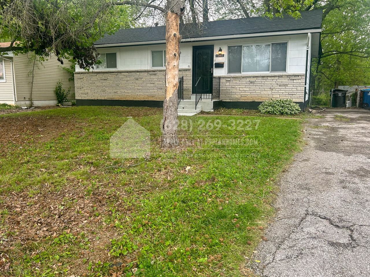 10119 Royal Dr - Photo 2 of 23