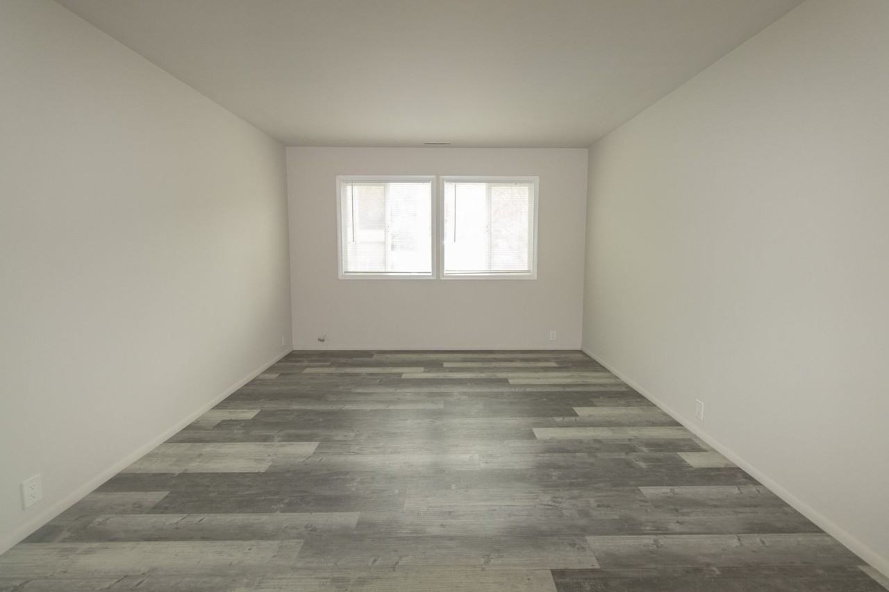 Eastgate Apartments - Photo 2 of 22