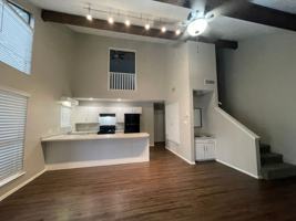 featured image of 900 Creekside Dr