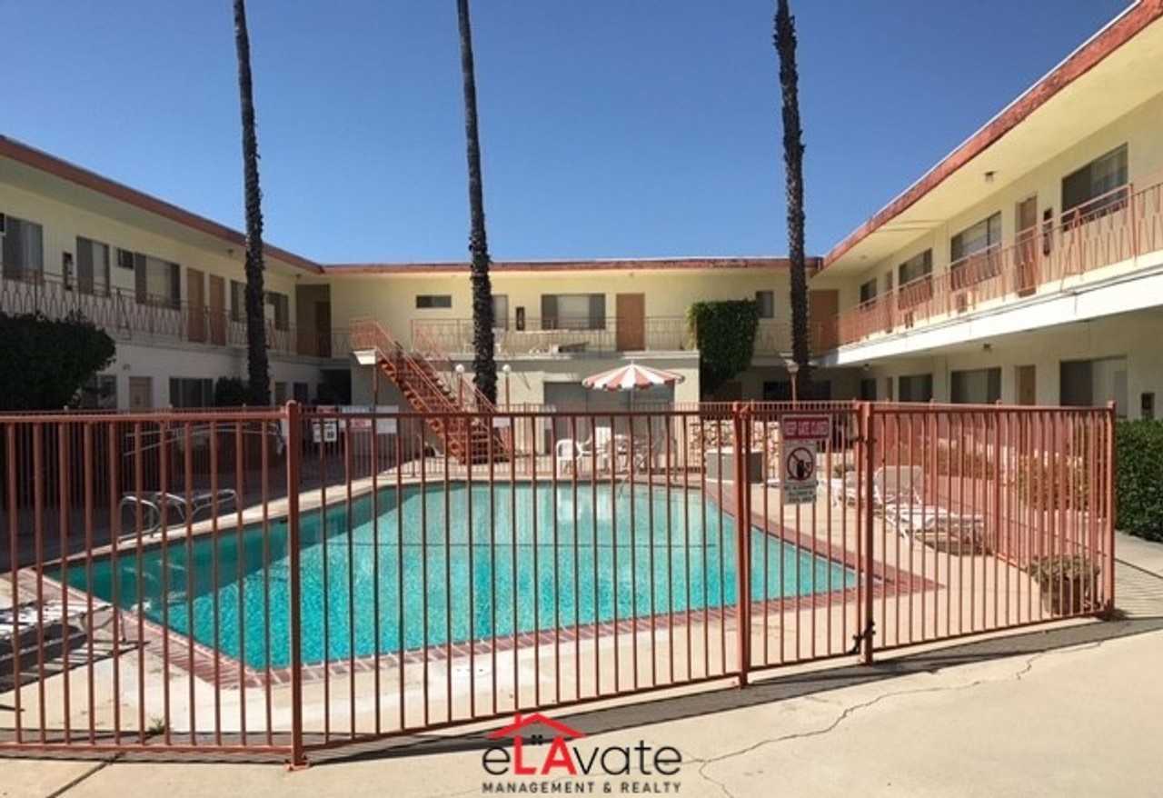 6415 Rosemead Blvd. - Photo 3 of 37