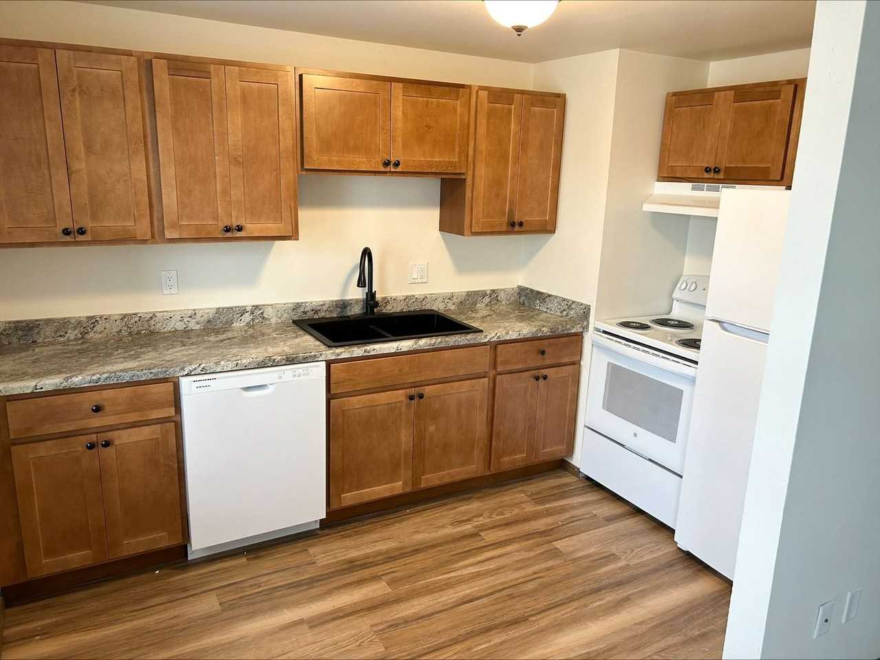 Lavender Lane - Photo 2 of 8