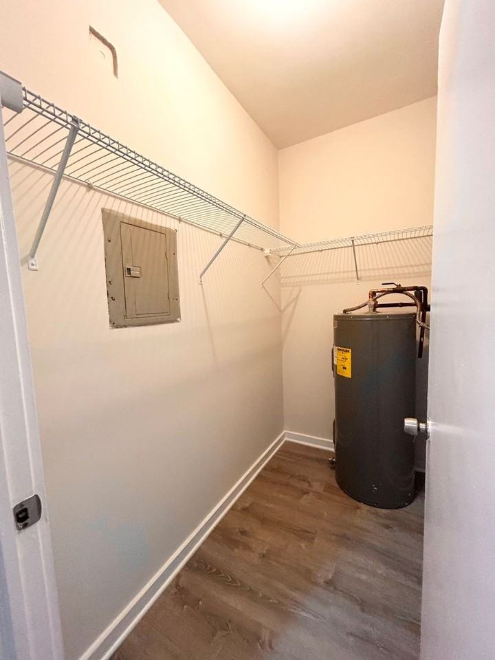 1850 Humboldt LLC - Photo 2 of 18