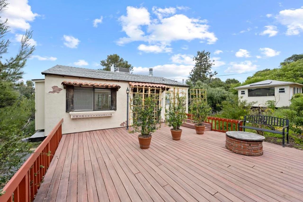 12731 Stone Canyon Rd - Photo 2 of 28