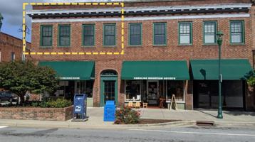 featured image of 446 N Main St