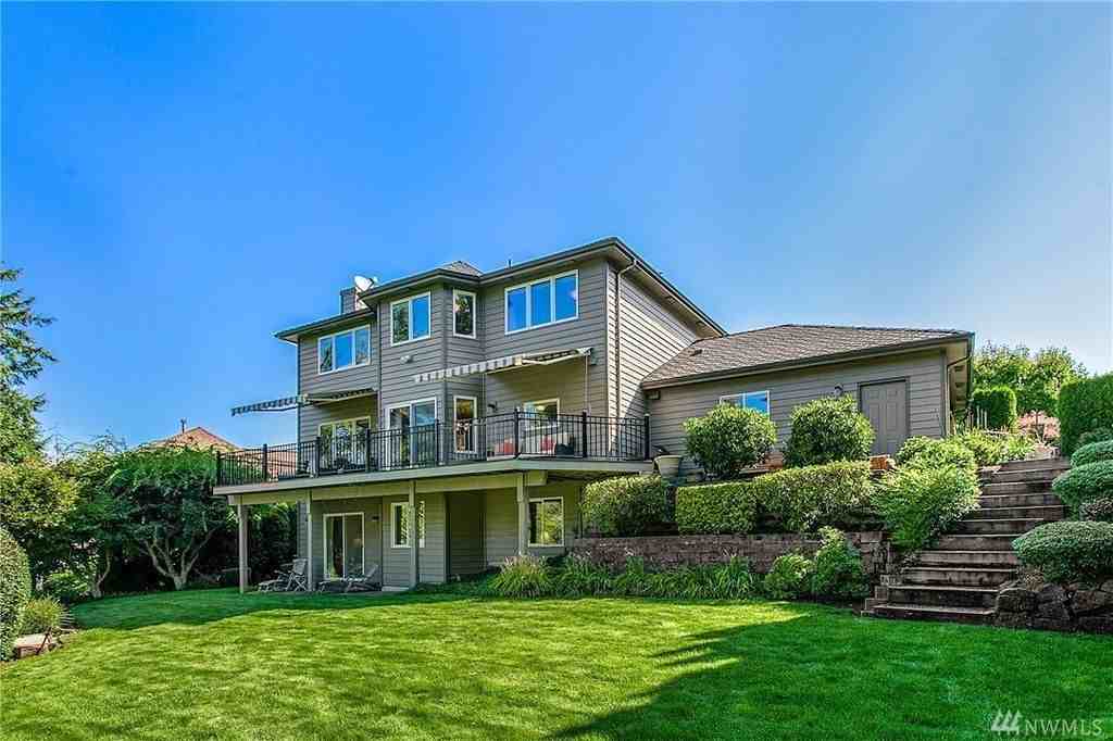 7921 122nd Pl Se - Photo 3 of 27