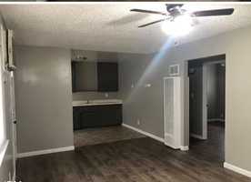 featured image of 2425 Mariposa Ave