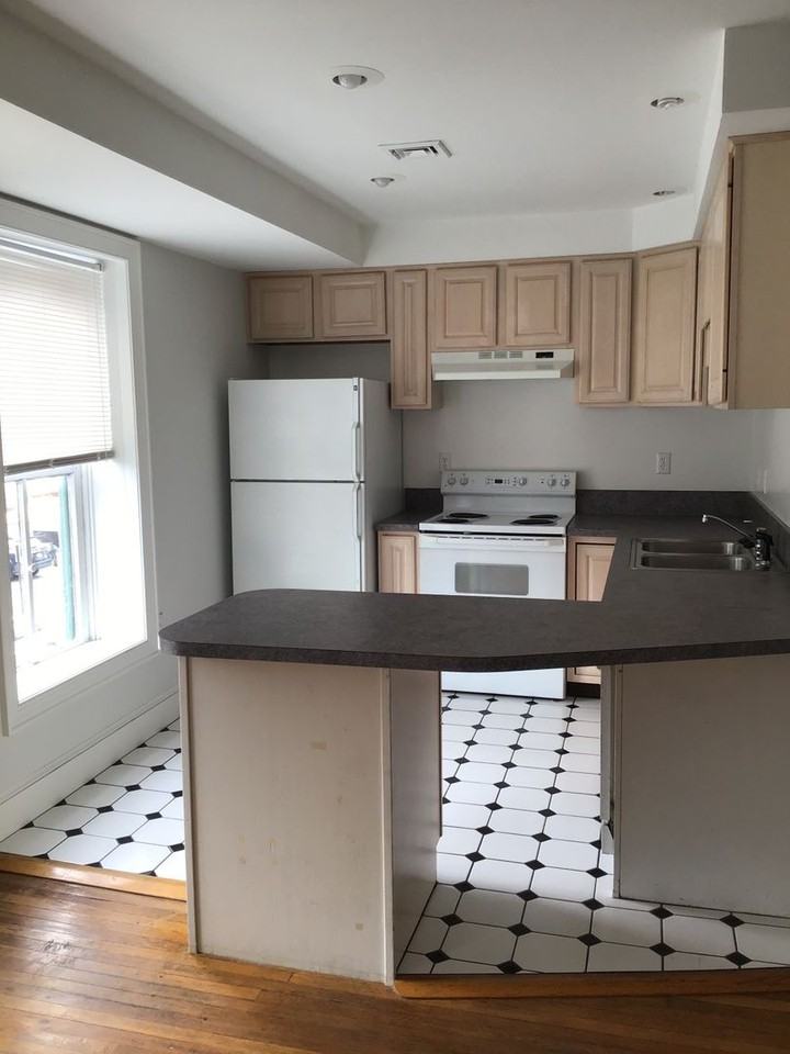 301 E. King St. - Photo 2 of 6