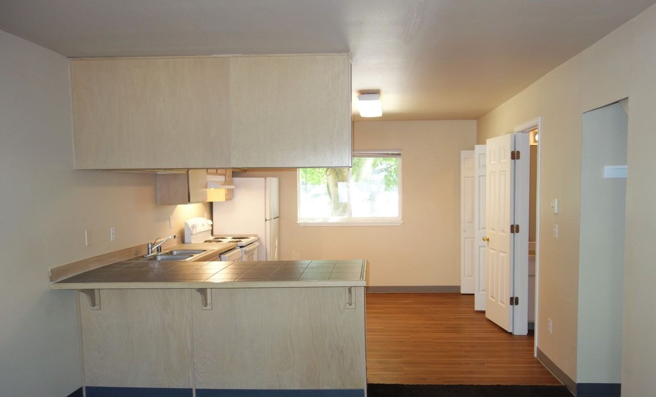 Hummingbird Court - Photo 3 of 14