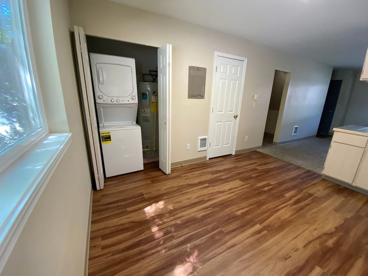 Hummingbird Court - Photo 4 of 14