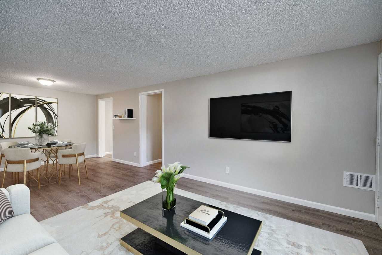 Meadowood Apartments - Photo 3 of 21