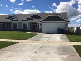 featured image of 2743 N Glidden St