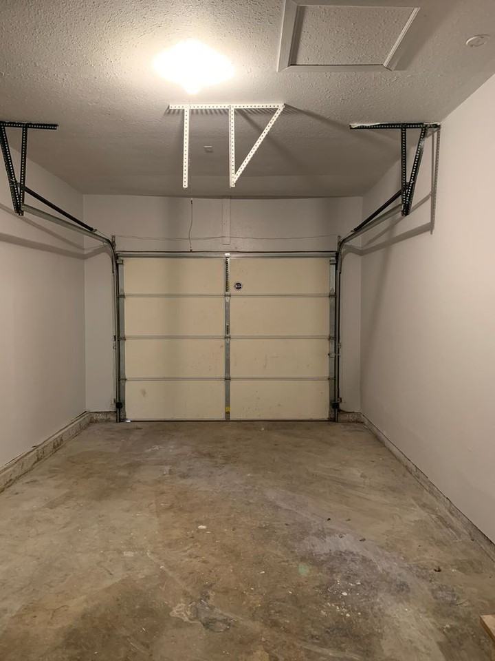 4404 Wabash Ave - Photo 3 of 18