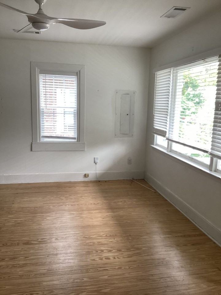 714 S 7th St - Photo 2 of 14