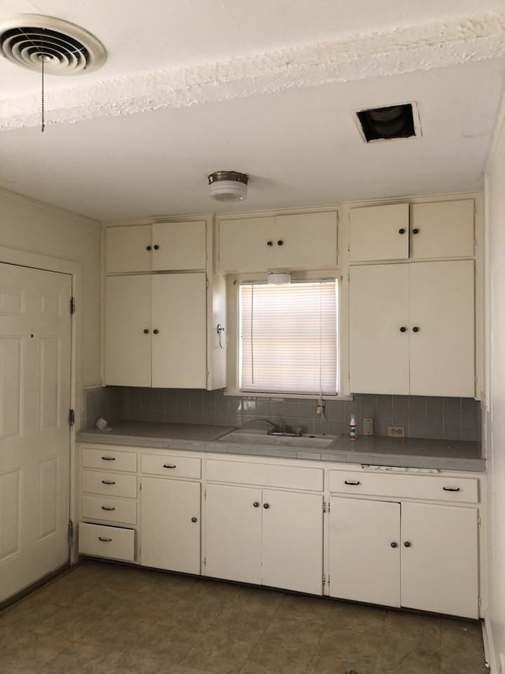 406 S Tennessee St - Photo 4 of 10