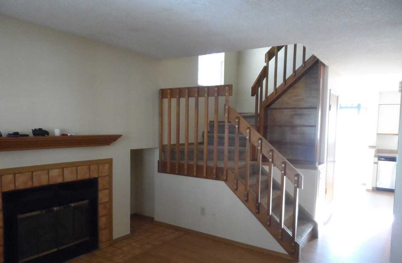 7957 Lexington Park Dr - Photo 6 of 19