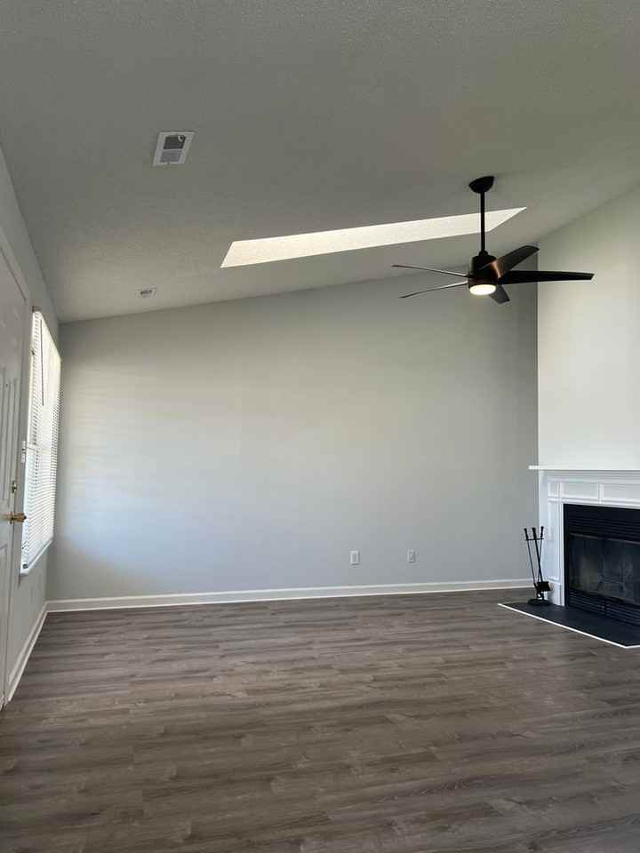 233B Lantana Ln - Photo 5 of 26