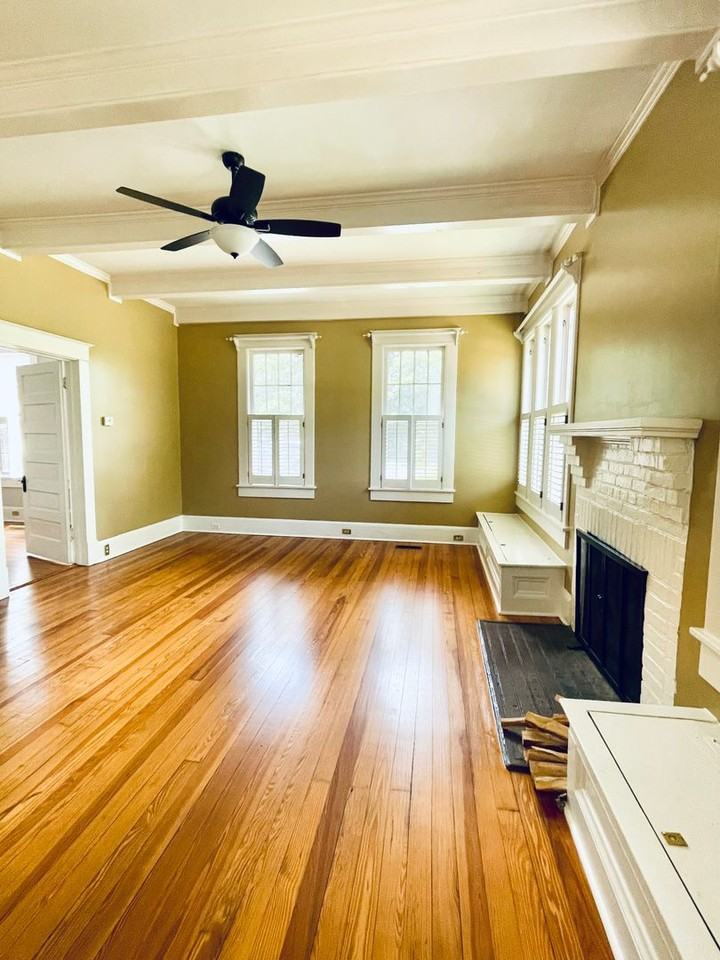 640 N Main St - Photo 7 of 34