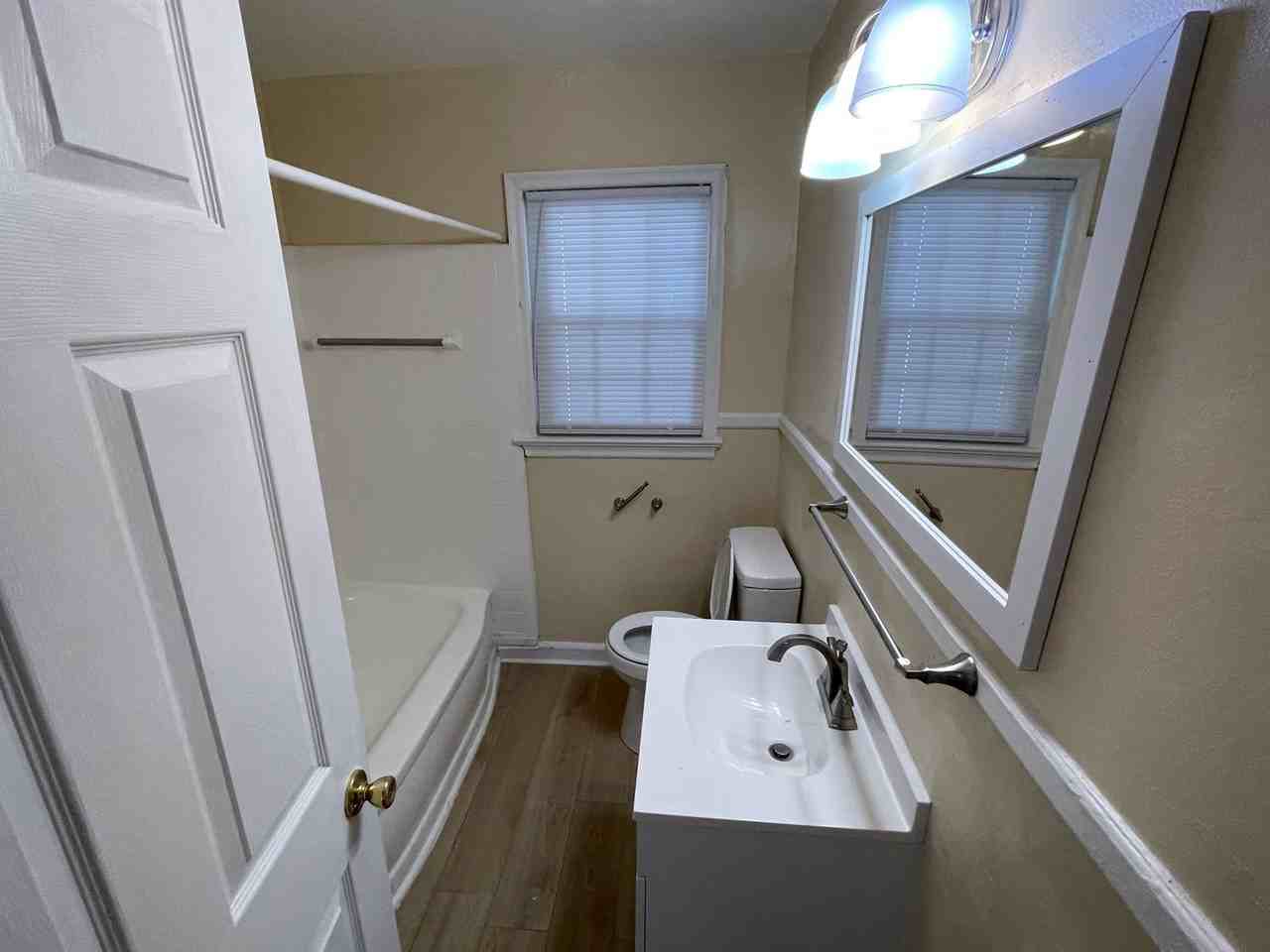 442 Craig Street - Photo 3 of 13