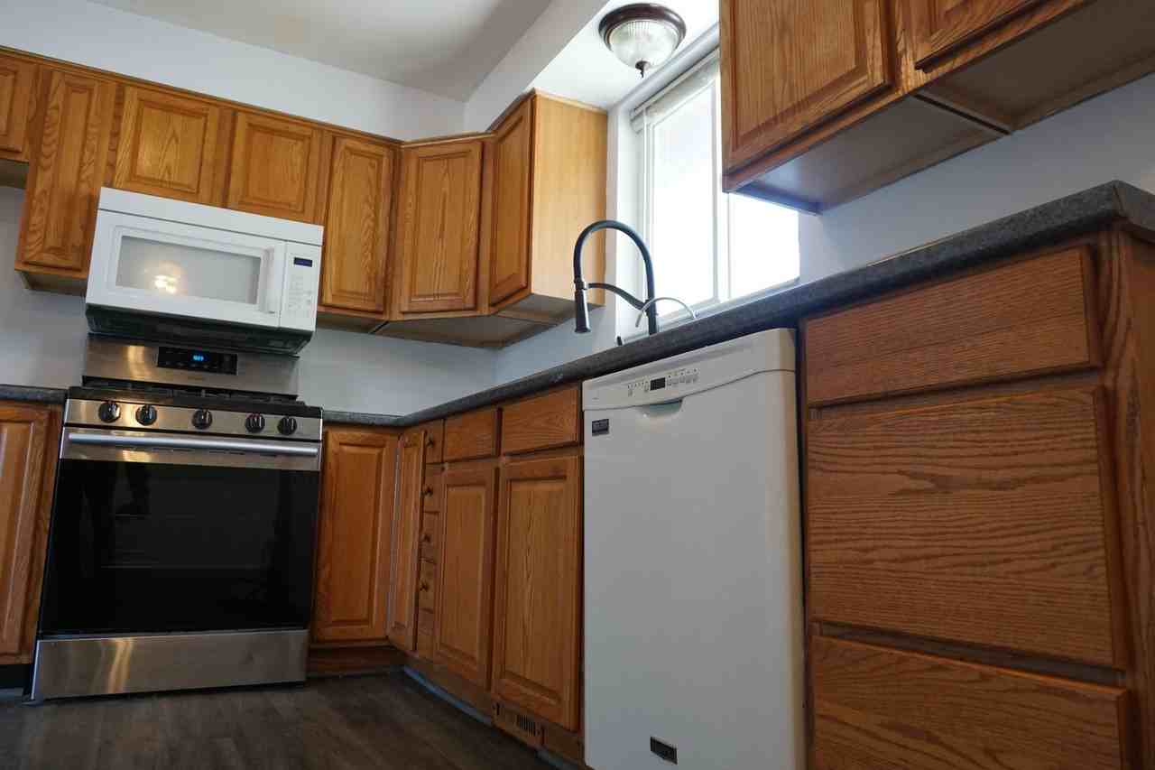 3671 W Cordelle Cir - Photo 6 of 28