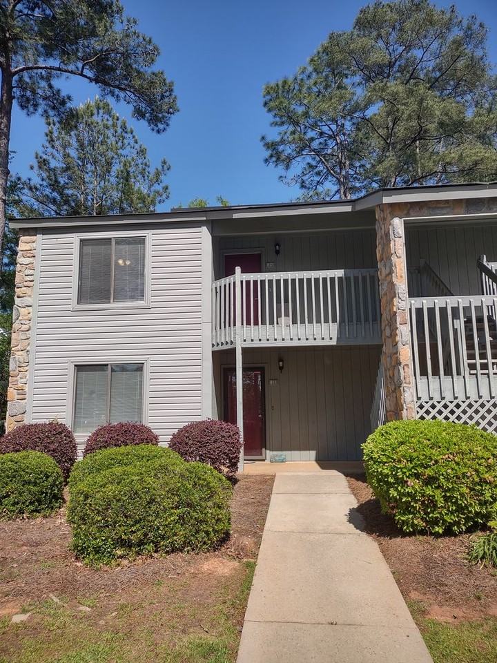 405 Harbison Blvd