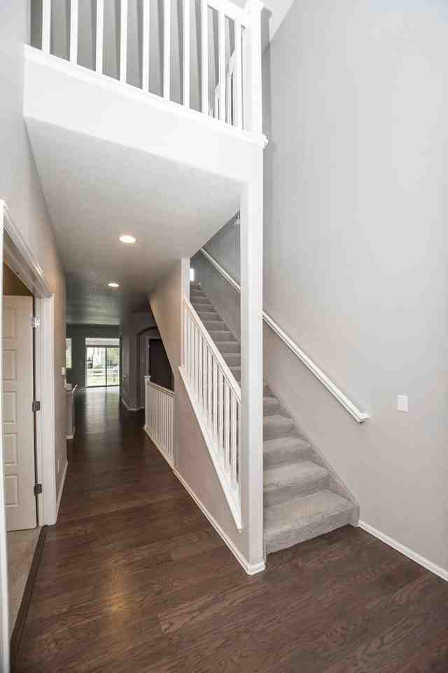 2121 Cutting Horse Dr - Photo 5 of 50