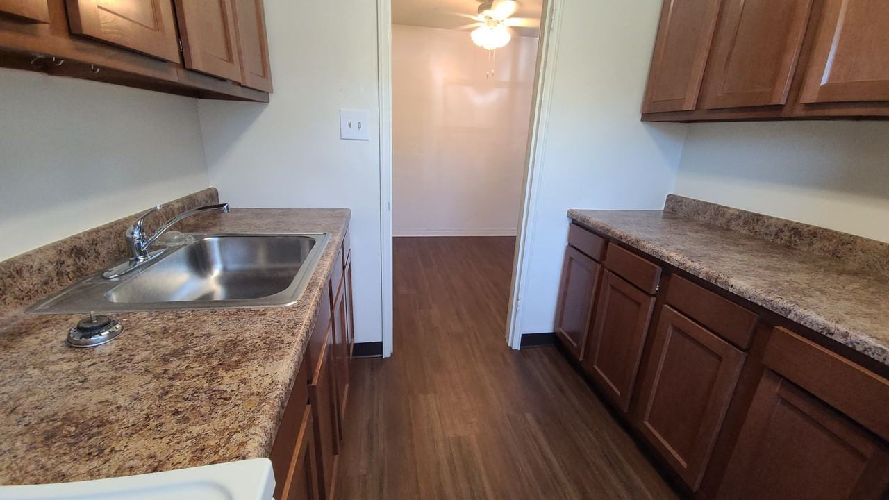 Abbeyville Apartments Associates LP - Photo 6 of 11