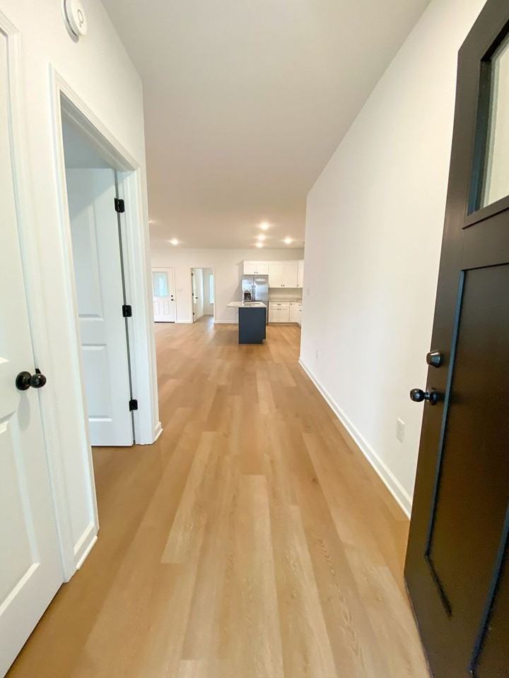 95 Oak Ave - Photo 2 of 22