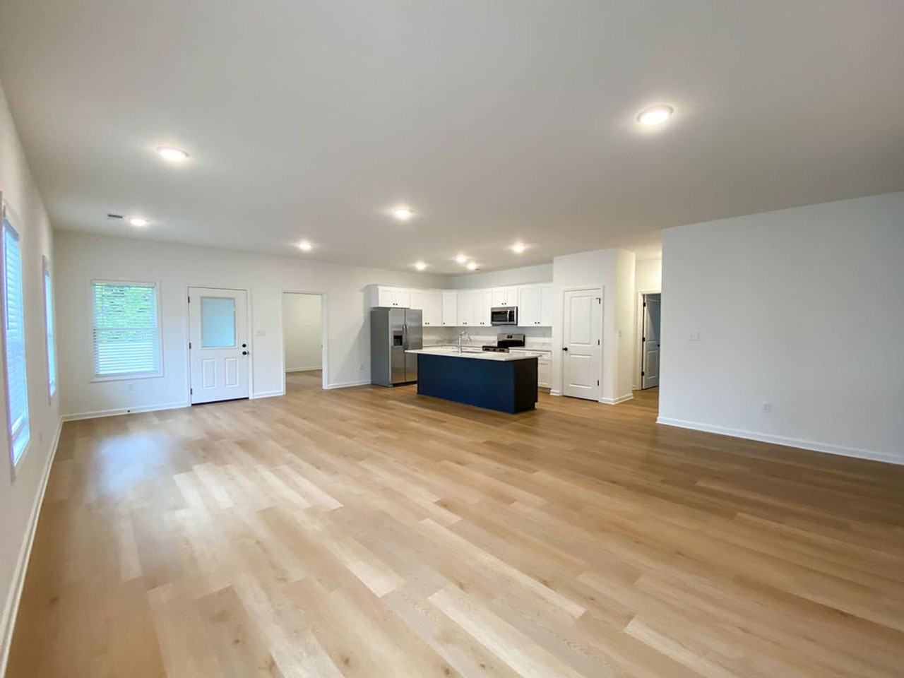95 Oak Ave - Photo 5 of 22