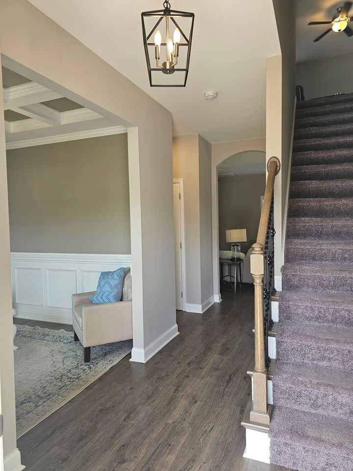 1161 Yellowwood Dr - Photo 2 of 19