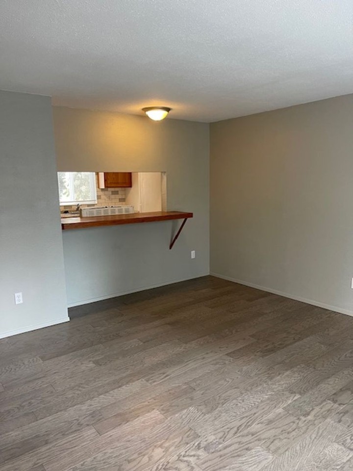 4323 67th Ave W - Photo 5 of 35