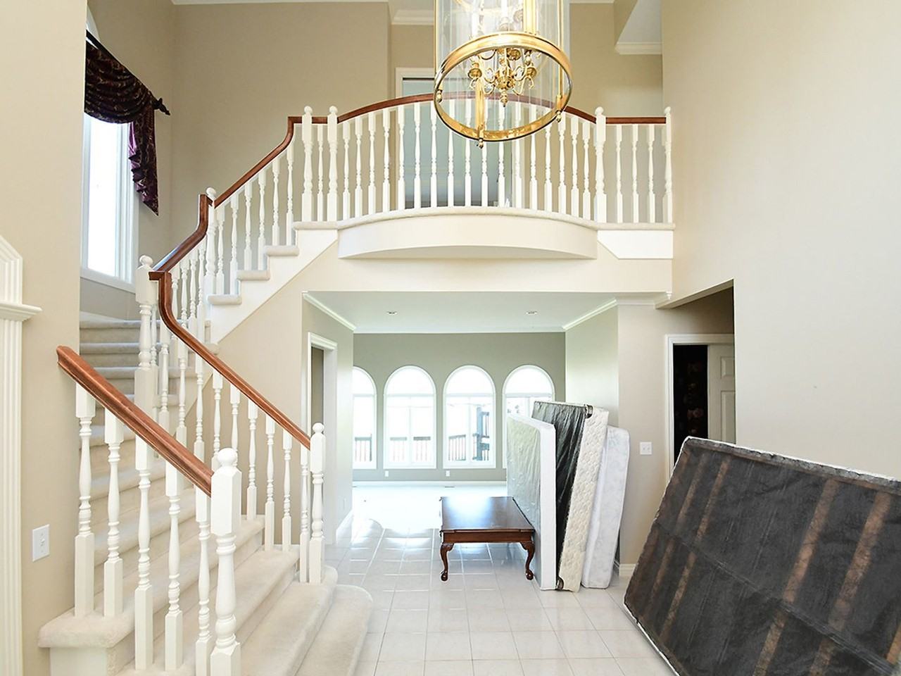 22050 Edgewater Rd - Photo 4 of 46