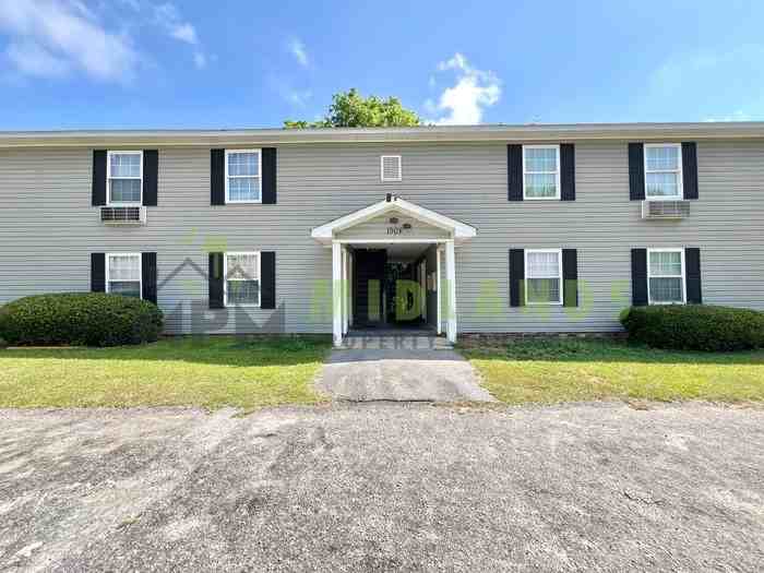 1908 Tall Pines Cir #6