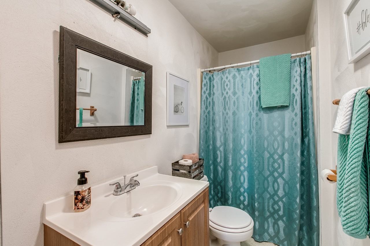 6642 Jefferson Blvd #E - Photo 5 of 17