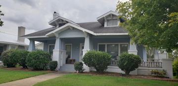 featured image of 1509 W Friendly Ave #E