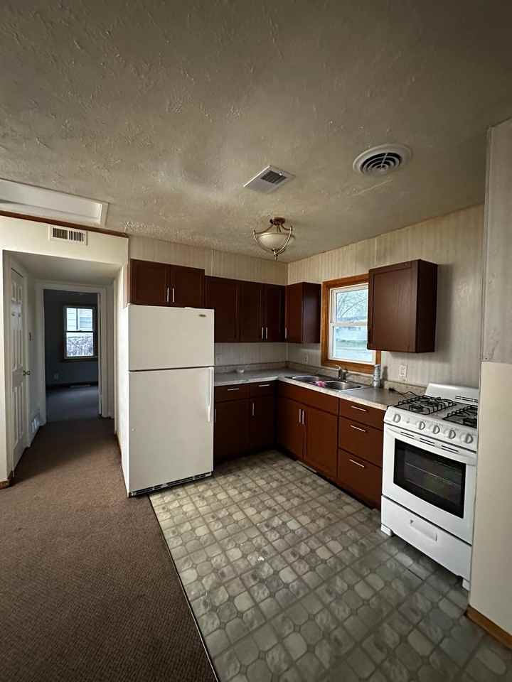 6913 Queen Ave S #NA - Photo 2 of 14